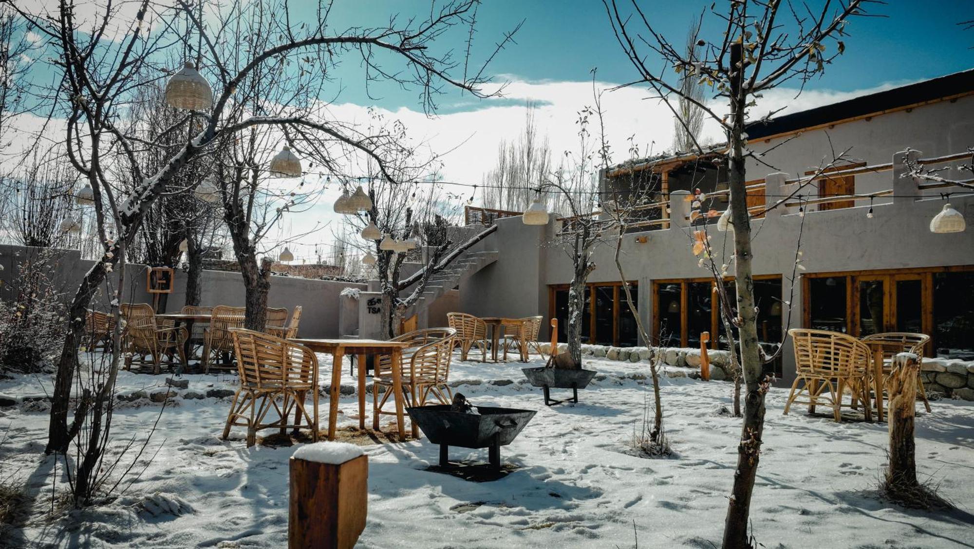 Dolkhar Resort Λεχ Εξωτερικό φωτογραφία